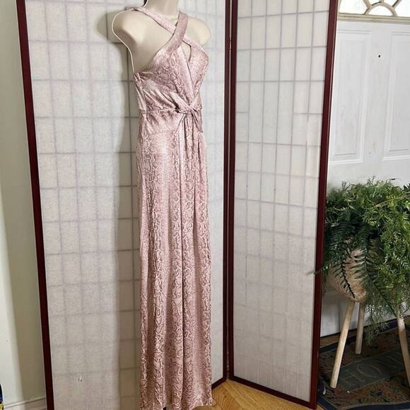 BCBGMAXARAZIA CROSS FRONT MAXI DRESS SIZE XS - Picture 2 of 9
